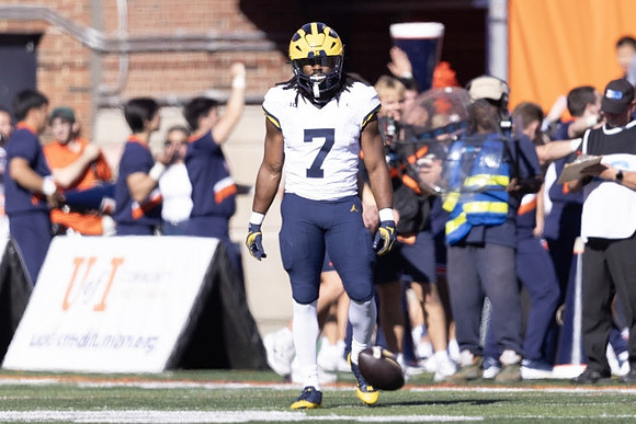 Donovan Edwards (7)