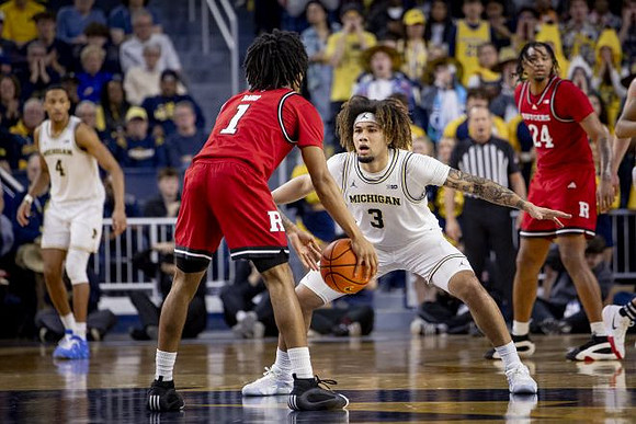 Nimari Burnett (4) and Tre Donaldson (3)