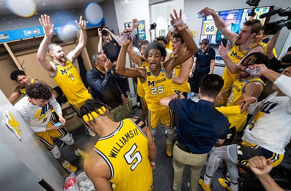 Juwan Howard and Michigan Team
