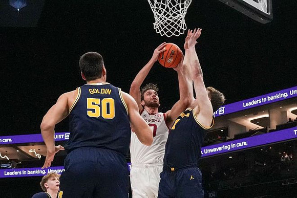 Sam Walters (24), Vladislav Goldin (50), and Danny Wolf (1)