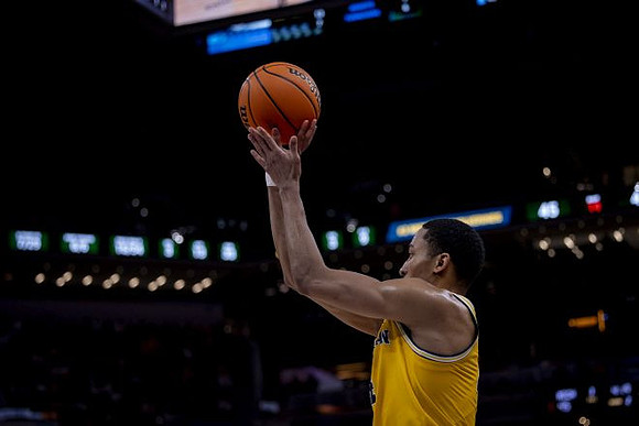 Nimari Burnett (4)