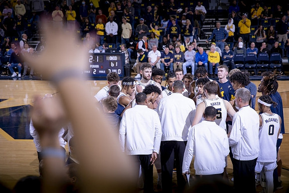 Juwan Howard and Michigan Team