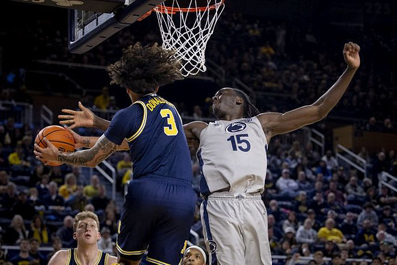 Danny Wolf (1) and Tre Donaldson (3)