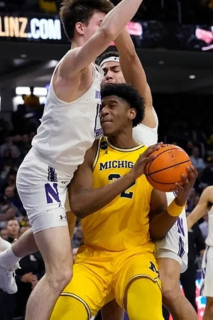 Tarris Reed Jr. (32)