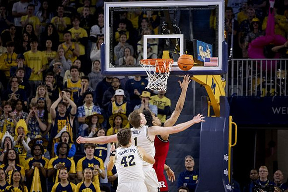 Danny Wolf (1) and Will Tschetter (42)