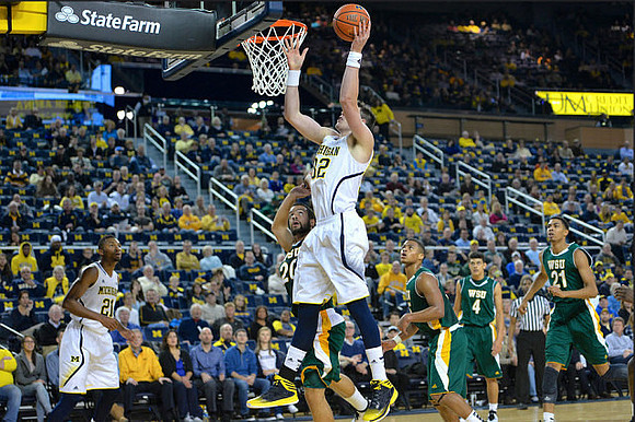 Zak Irvin (21) and Ricky Doyle (32)
