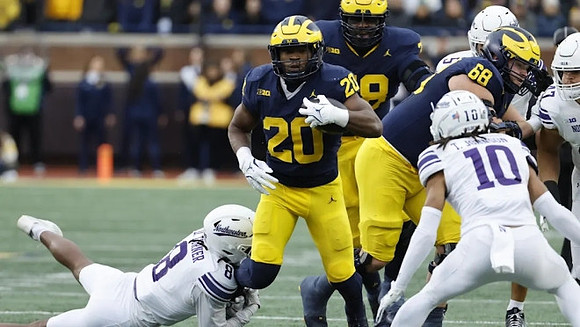 Kalel Mullings (20), Myles Hinton (78), and Josh Priebe (68)