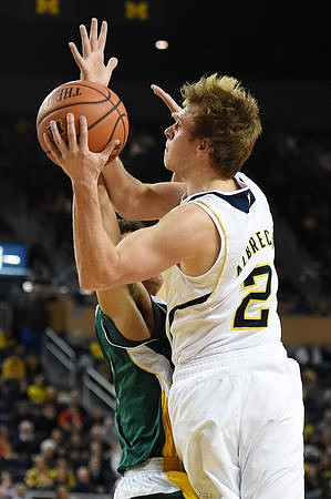 Spike Albrecht (2)
