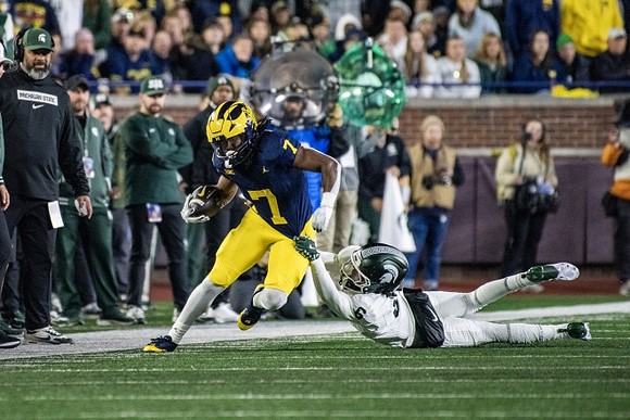 Donovan Edwards (7)