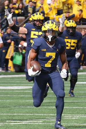 Donovan Edwards (7), Karsen Barnhart (52), and Olusegun Oluwatimi (55)