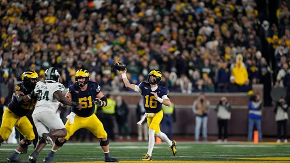 Giovanni El-Hadi (58), Greg Crippen (51), and Davis Warren (16)