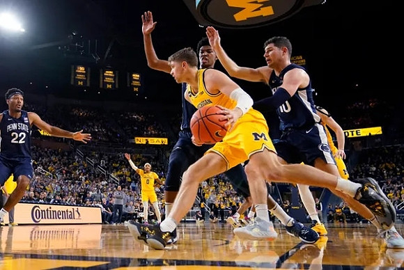 Joey Baker (15) and Dug McDaniel (0)