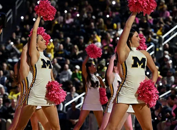 Michigan Cheerleaders