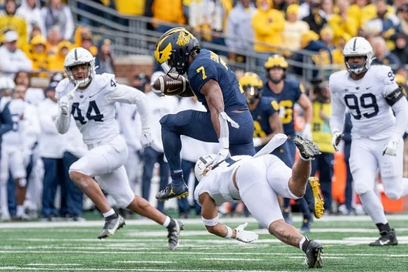 Donovan Edwards (7)