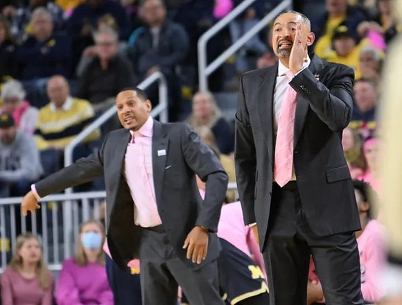 Howard Eisley and Juwan Howard