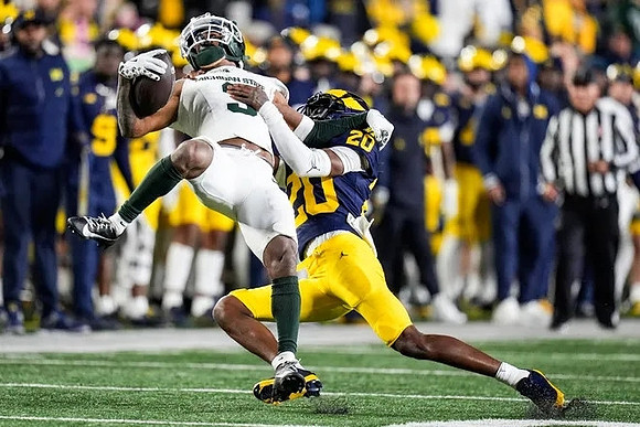 Jyaire Hill (20)