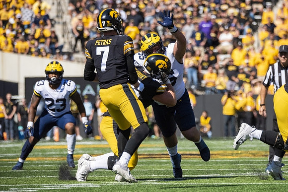 Michael Barrett (23) and Mason Graham (55)