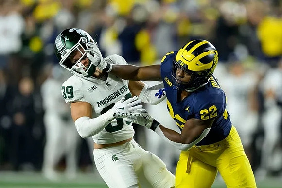 Tavierre Dunlap (22)