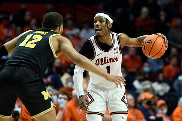 DeVante' Jones (12)