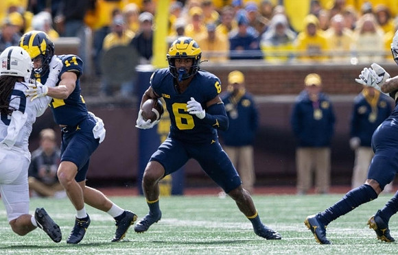 Roman Wilson (14) and Cornelius Johnson (6)