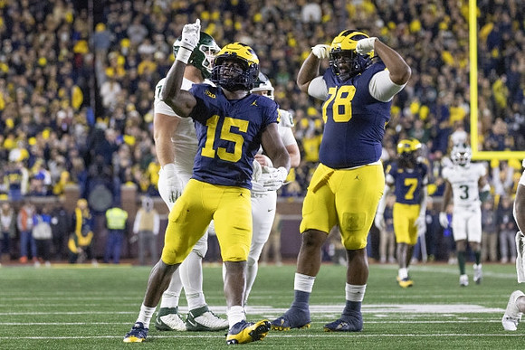 Ernest Hausmann (15), Kenneth Grant (78), and Makari Paige (7)