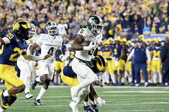 Jyaire Hill (20)