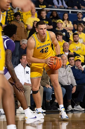 Will Tschetter (42)