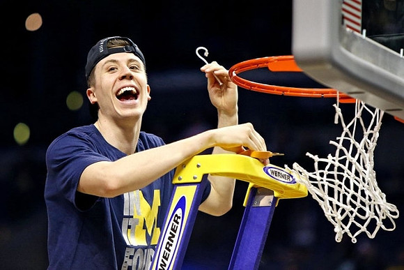 Duncan Robinson (22)