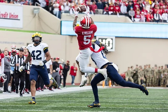 TJ Guy (42) and Wesley Walker (13)