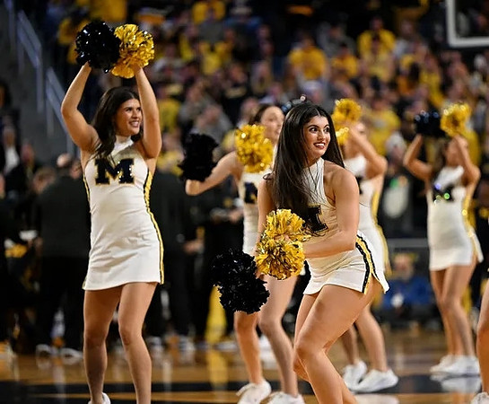 Michigan Cheerleaders
