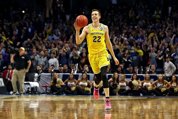 Duncan Robinson (22)