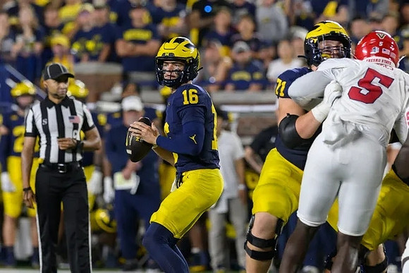 Davis Warren (16) and Evan Link (71)