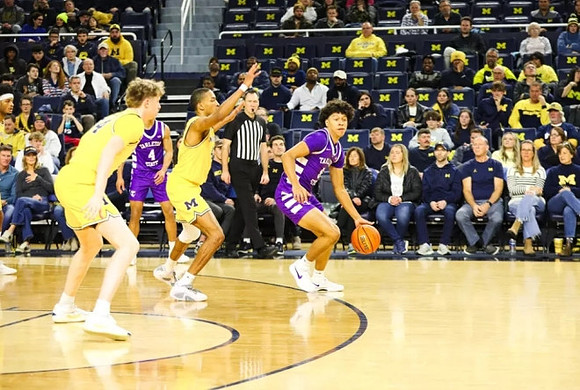 Sam Walters (24) and Nimari Burnett (4)