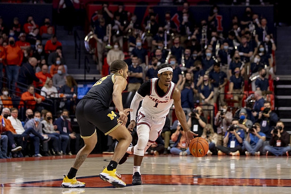 DeVante' Jones (12)