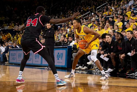 Nimari Burnett (4)