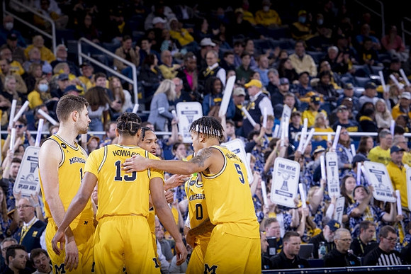 Hunter Dickinson (1), Jett Howard (13), Kobe Bufkin (2), Dug McDaniel (0), and Terrance Williams II (5)
