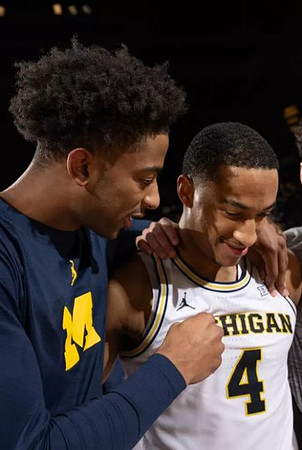 Jace Howard (7) and Nimari Burnett (4)