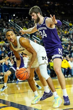 Nimari Burnett (4)