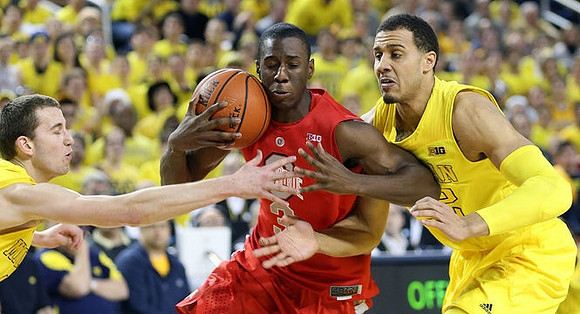 Nik Stauskas (11) and Jordan Morgan (52)