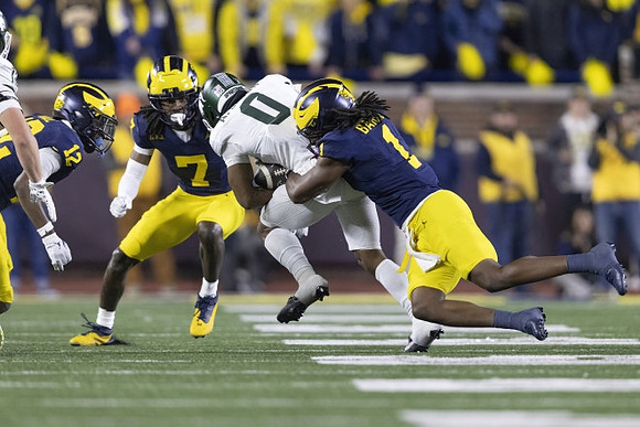 Aamir Hall (12), Makari Paige (7), and Jaishawn Barham (1)