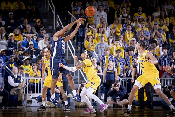 Terrance Williams II (5), Dug McDaniel (0), and Kobe Bufkin (2)