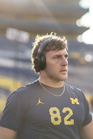 Max Bredeson (82)
