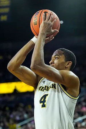 Nimari Burnett (4)