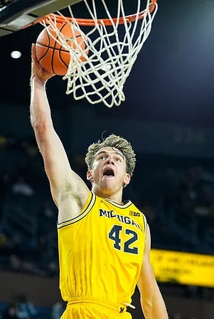 Will Tschetter (42)