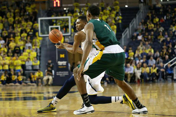 Zak Irvin (21)