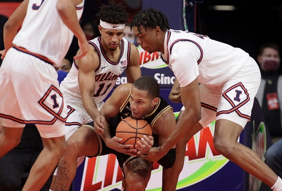 DeVante' Jones (12)