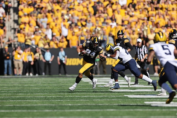 Junior Colson (25) and DJ Turner (5)