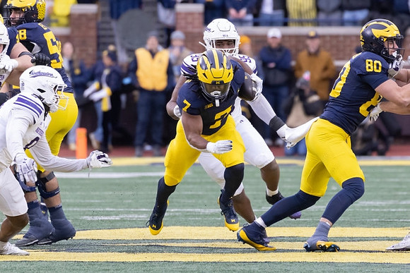 Giovanni El-Hadi (58), Donovan Edwards (7), and Hogan Hansen (80)