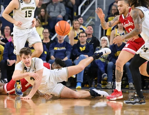 Will Tschetter (42) and Joey Baker (15)