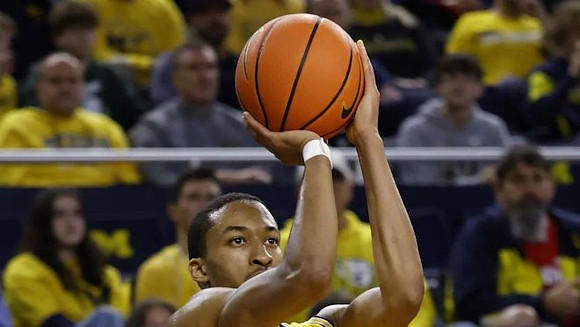 Nimari Burnett (4)